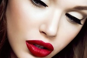 10 ошибок в макияже, которые могут добавить тебе несколько лет