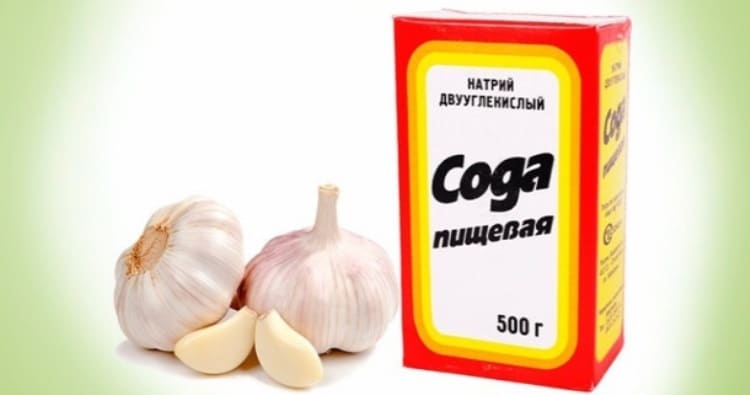 Долго болела, а вылечилась содой и чесноком. Рецепт, спасший уже более 10 человек