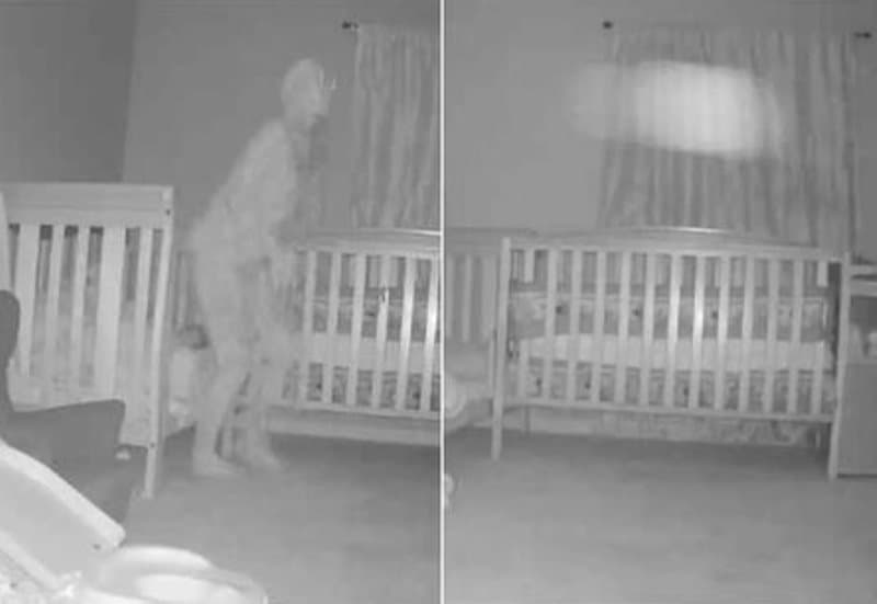 Бабушка увидела с кем разговаривает внучка по ночам и молит о помощи!