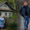 Мэр приехал в глухую деревню к бабке. Когда она увидела его и что тот держит в руке, тут же потеряла сознание
